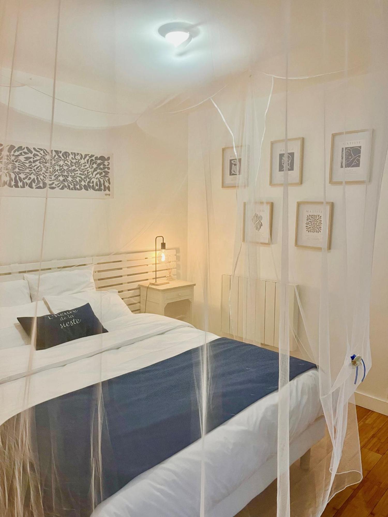 Hotel Domaine Colibri En Provence Pujaut Esterno foto